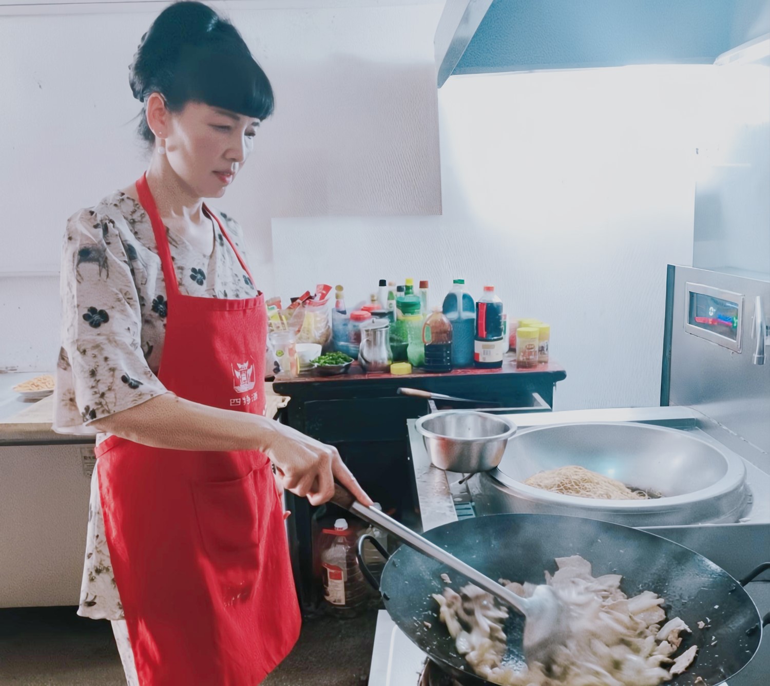 食堂烟火气，最暖矿工心